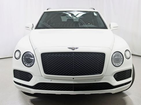 Used 2020 Bentley Bentayga Design Series AWD/4WD image 6