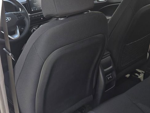 New 2026 Hyundai Venue SEL FWD image 19