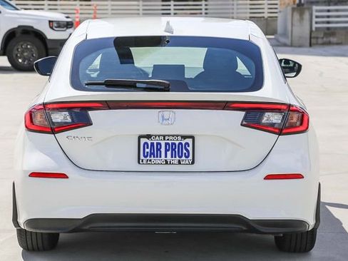Used 2024 Honda Civic LX image 9