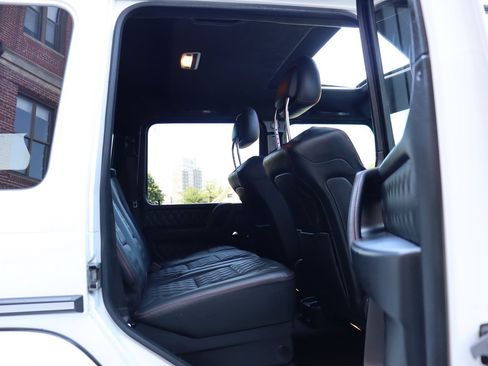 Used 2018 Mercedes-Benz G 63 AMG 4MATIC image 16
