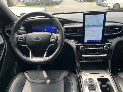 Used 2022 Ford Explorer ST w/ Equipment Group 401A AWD/4WD image 16