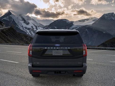 New 2026 Ford Expedition Max Active AWD/4WD image 5