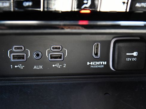 Used 2023 Jeep Grand Cherokee Trailhawk w/ Advanced Protech Group II AWD/4WD image 35