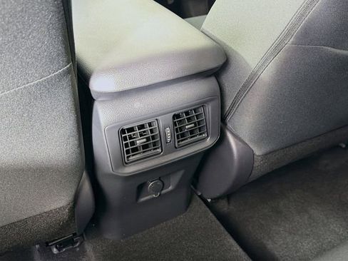Used 2024 Toyota RAV4 LE AWD/4WD image 30