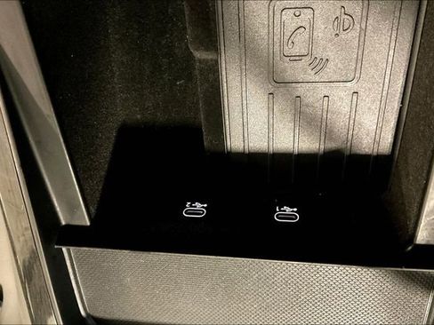 Certified 2023 Audi Q7 2.0T Premium w/ Convenience Package image 33