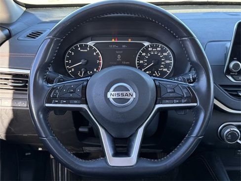 Used 2020 Nissan Altima 2.5 SR image 12