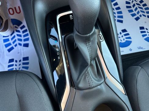 Used 2024 Toyota Corolla LE image 25