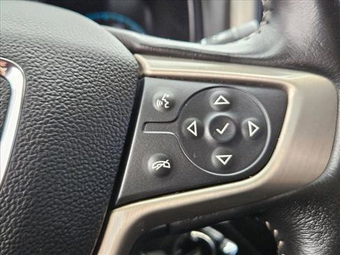 Used 2021 GMC Canyon Denali image 13