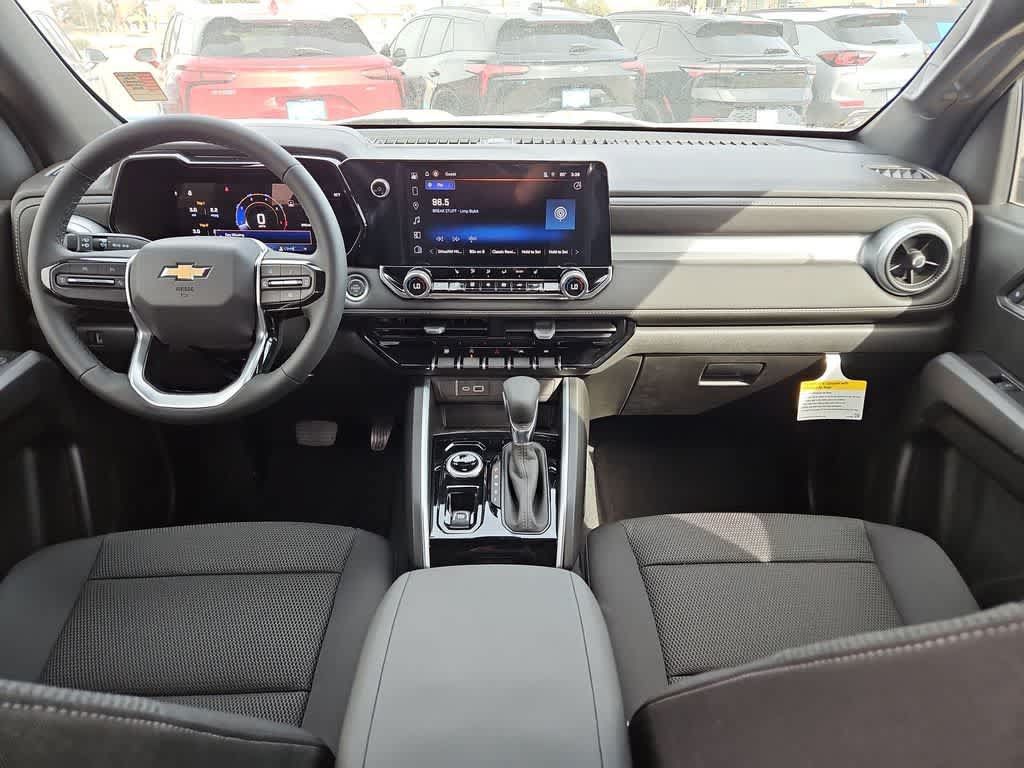 Used 2024 Chevrolet Colorado LT w/ LT Convenience Package II AWD/4WD image 19