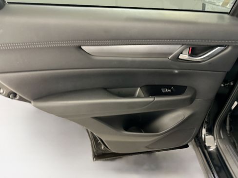 Used 2025 MAZDA CX-5 AWD 2.5 S w/ Select Package image 27