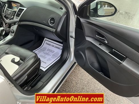 Used 2013 Chevrolet Cruze LTZ image 21