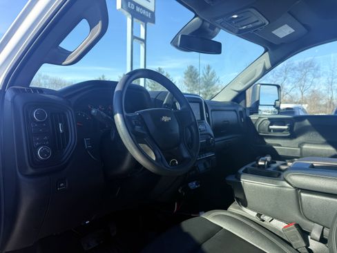 Certified 2025 Chevrolet Silverado 2500 W/T w/ WT Convenience Package image 12