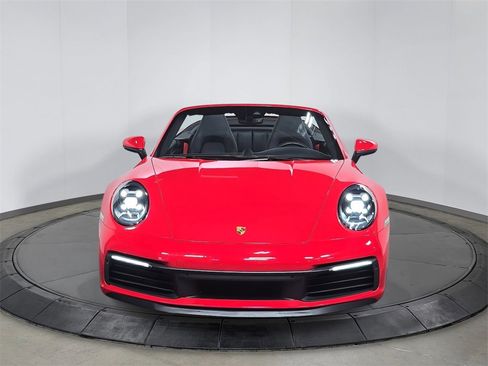 Certified 2020 Porsche 911 Carrera 4S image 10