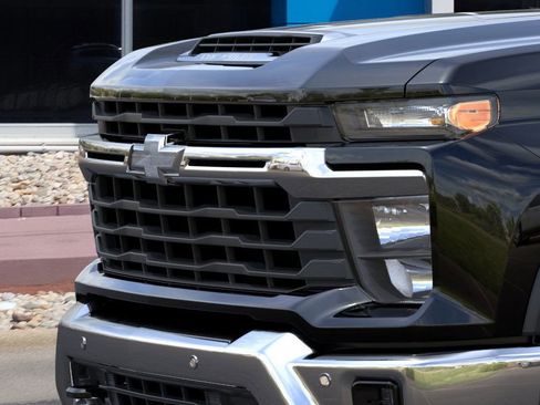 New 2026 Chevrolet Silverado 2500 LT image 13
