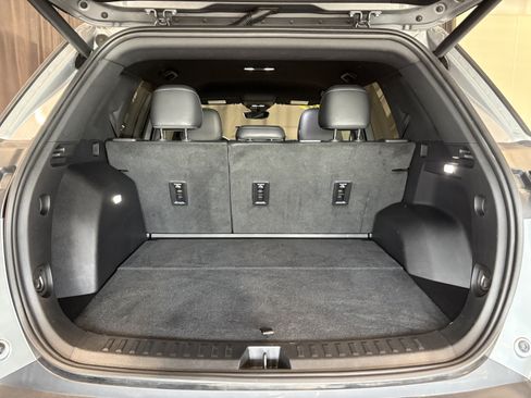 Used 2025 Chevrolet Equinox LT w/ Convenience Package II AWD/4WD image 28