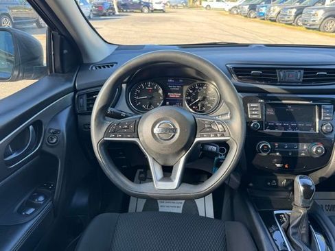 Used 2019 Nissan Rogue Sport S FWD image 19