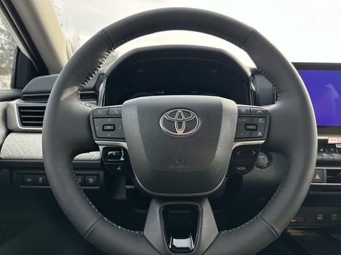 New 2026 Toyota Camry XLE image 19