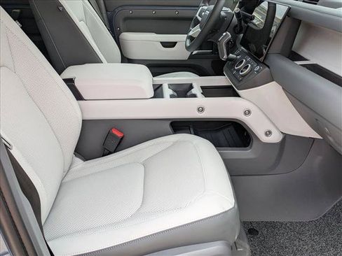 New 2026 Land Rover Defender 110 S AWD/4WD image 18