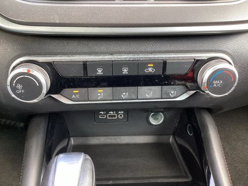 Used 2023 Nissan Altima 2.5 SR FWD image 21