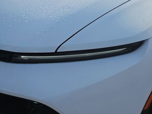 New 2026 Chevrolet Equinox EV LT image 33