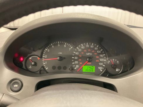 Used 2005 Ford Focus ZX4 Sedan image 15