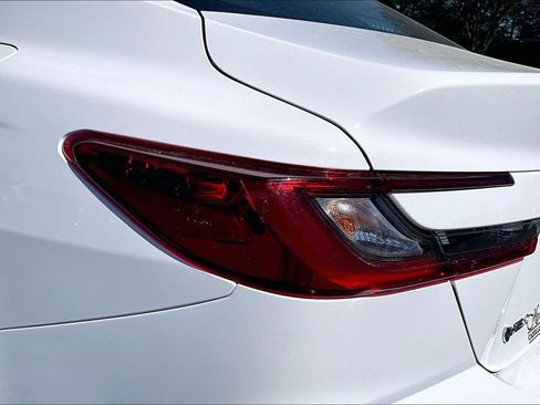 Used 2025 Toyota Camry LE image 23