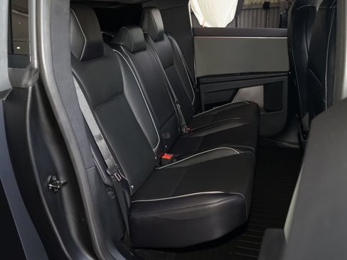 Used 2026 Tesla Cybertruck AWD Crew Cab image 14