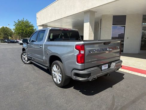 Used 2024 Chevrolet Silverado 1500 High Country w/ High Country Premium Package AWD/4WD image 6