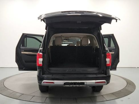 Used 2023 Ford Expedition Max XLT RWD image 15
