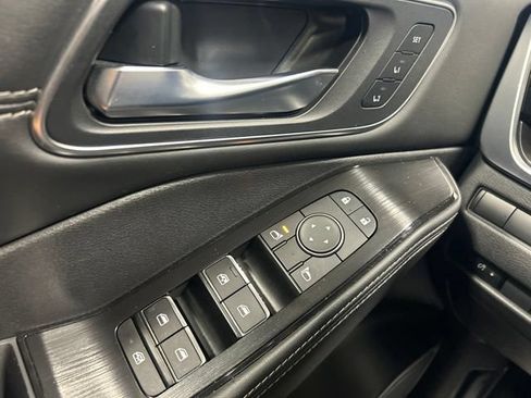 Used 2023 Nissan Rogue Platinum w/ Platinum Premium Package AWD/4WD image 28