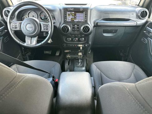 Used 2017 Jeep Wrangler Unlimited Sport w/ Quick Order Package 24S AWD/4WD image 25