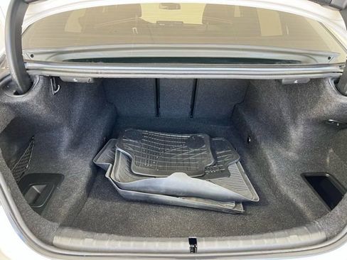 Used 2023 BMW 540i xDrive w/ M Sport Package image 21