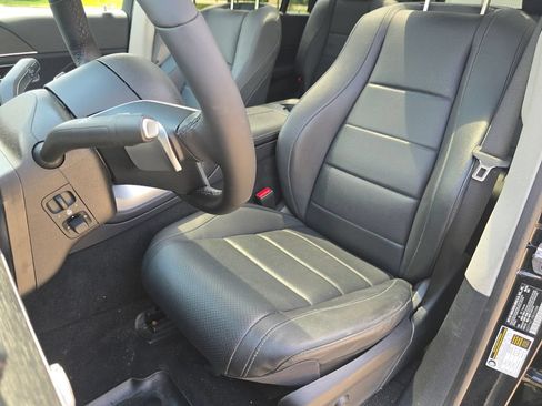 Certified 2024 Mercedes-Benz GLS 450 4MATIC image 25