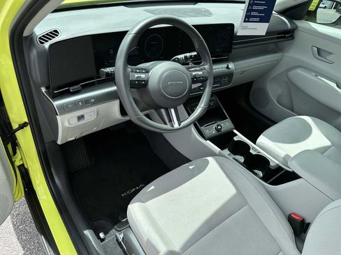 Used 2024 Hyundai Kona SEL w/ Convenience Package FWD image 10