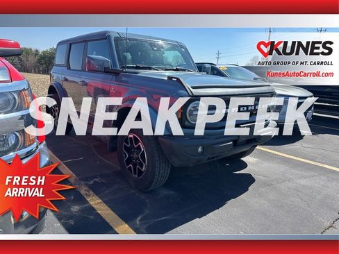 Used 2022 Ford Bronco Outer Banks image 1