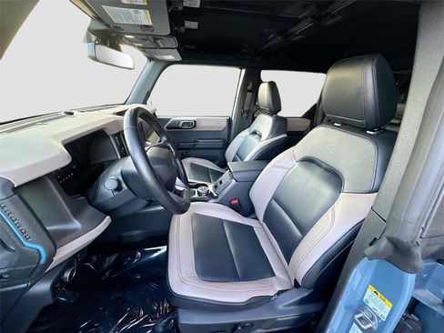 Used 2024 Ford Bronco Wildtrak image 20