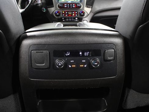 Used 2016 GMC Yukon SLT AWD/4WD image 33