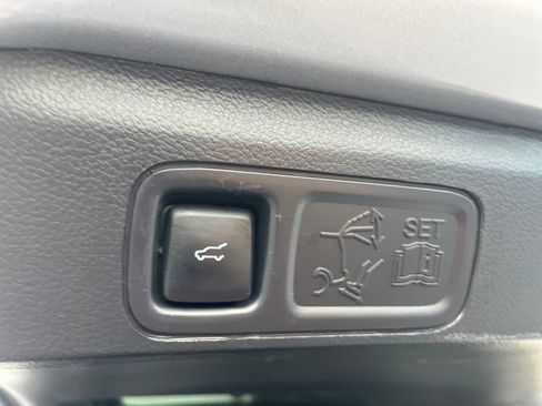 Used 2023 Ford Expedition Max Limited image 25