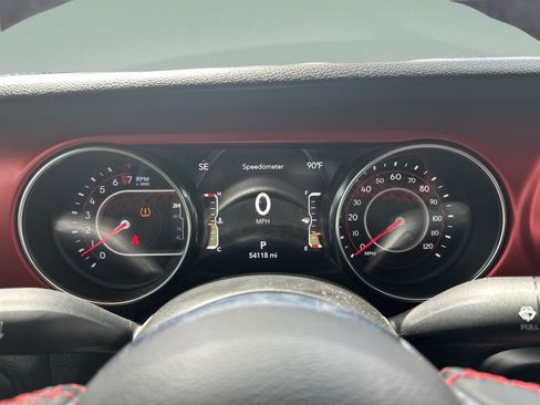 Used 2022 Jeep Gladiator Rubicon w/ Cold Weather Group AWD/4WD image 24