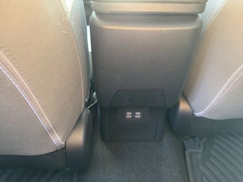 Certified 2024 Toyota Prius LE image 5