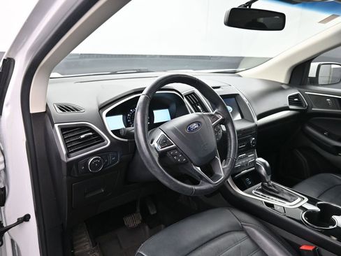 Used 2017 Ford Edge SEL w/ Equipment Group 201A image 17