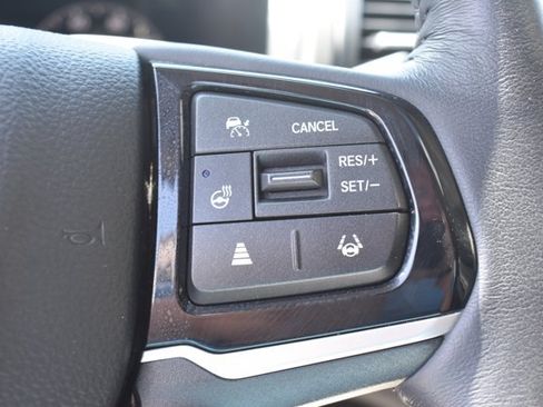 Used 2025 Honda Odyssey Elite image 24