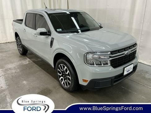 Used 2023 Ford Maverick Lariat FWD image 1