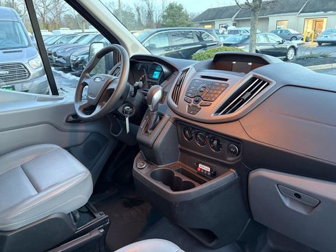 Used 2019 Ford Transit 350 XL RWD image 37