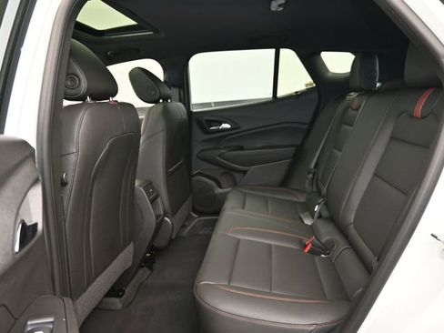 New 2026 Chevrolet Trax RS w/ Sunroof Package FWD image 23