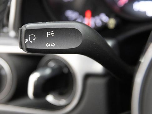 Used 2017 Porsche 911 Carrera 4 image 70