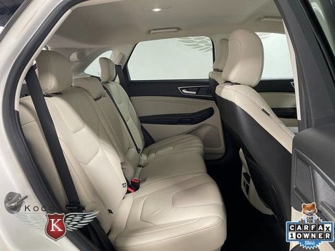 Used 2022 Ford Edge Titanium w/ Class II Trailer Tow Package AWD/4WD image 22