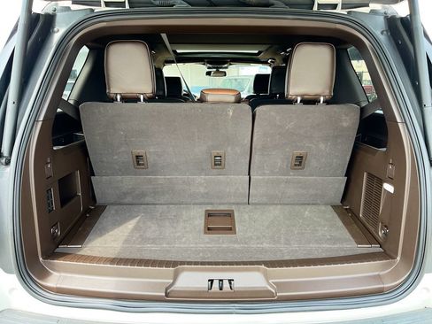 Used 2024 Ford Expedition King Ranch RWD image 28