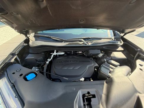 Used 2023 Honda Passport EX-L image 9