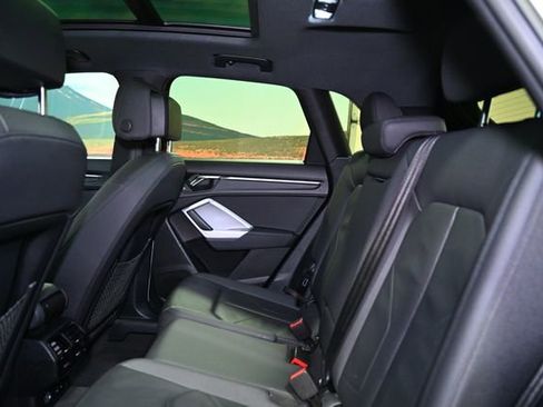 Used 2023 Audi Q3 2.0T Premium image 50